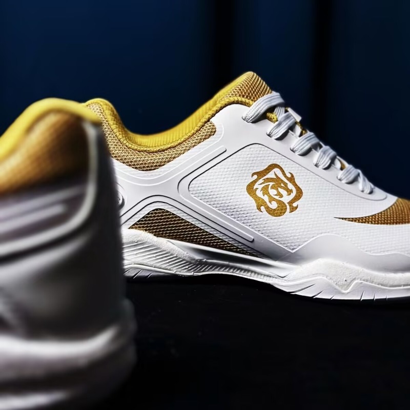 Luxe merk tafeltennisschoenen  - Table Tennis Net recensie en prijs